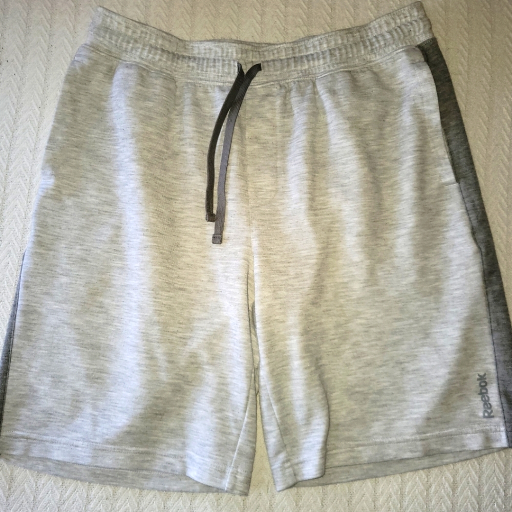 Reebok Gray Cotton Shorts Large